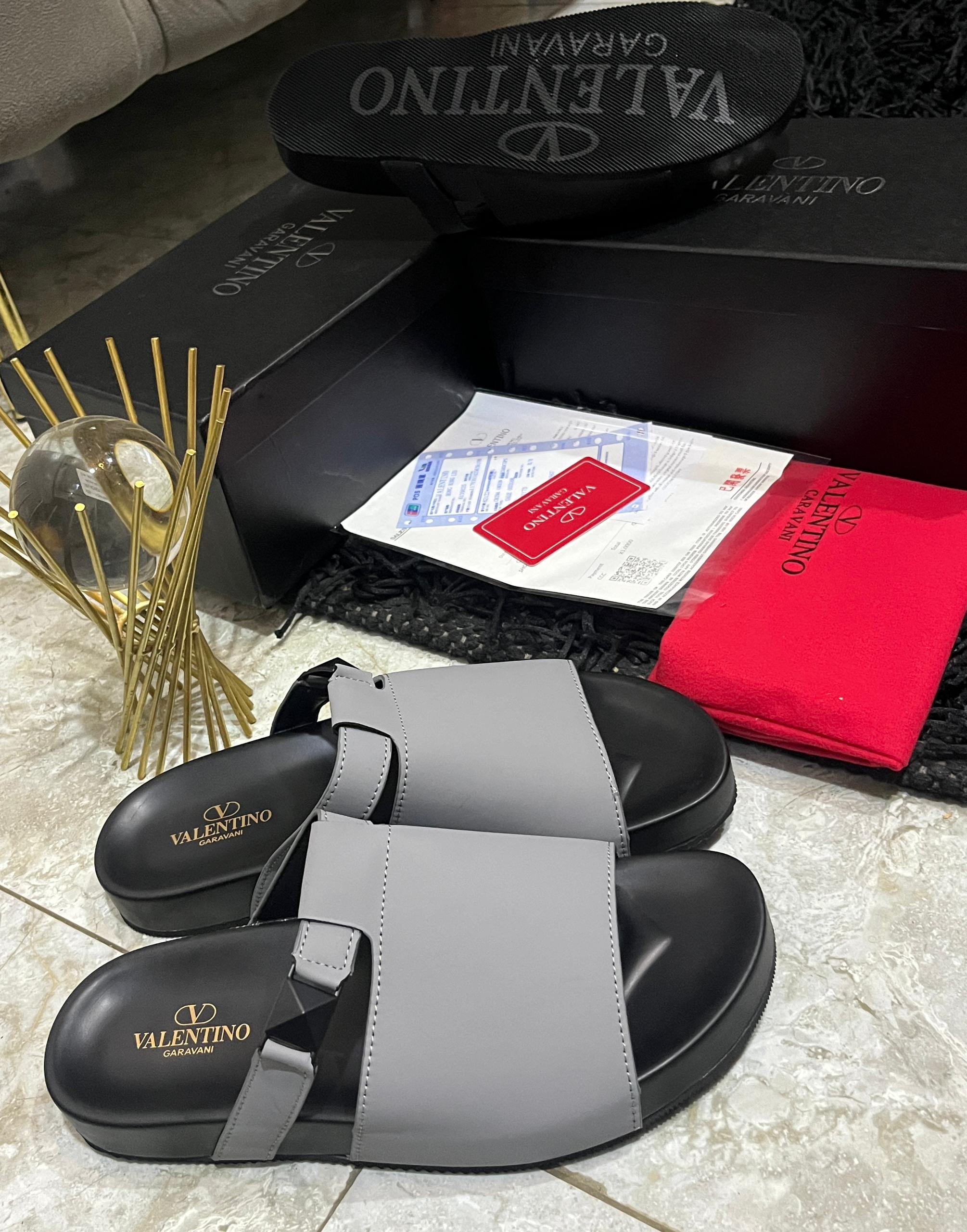 New Design Valentino Garavani Men’s Slippers